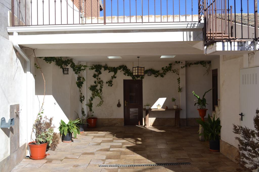 Villa Puerta A Las Barrancas Burujon Exterior foto